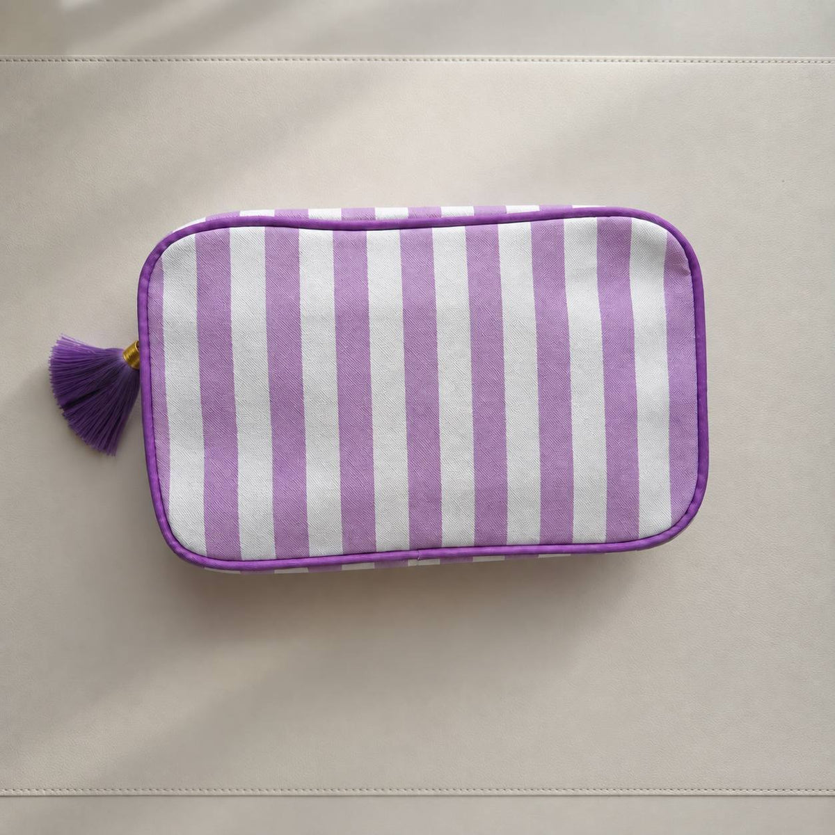 The Slow Moment Box 💜